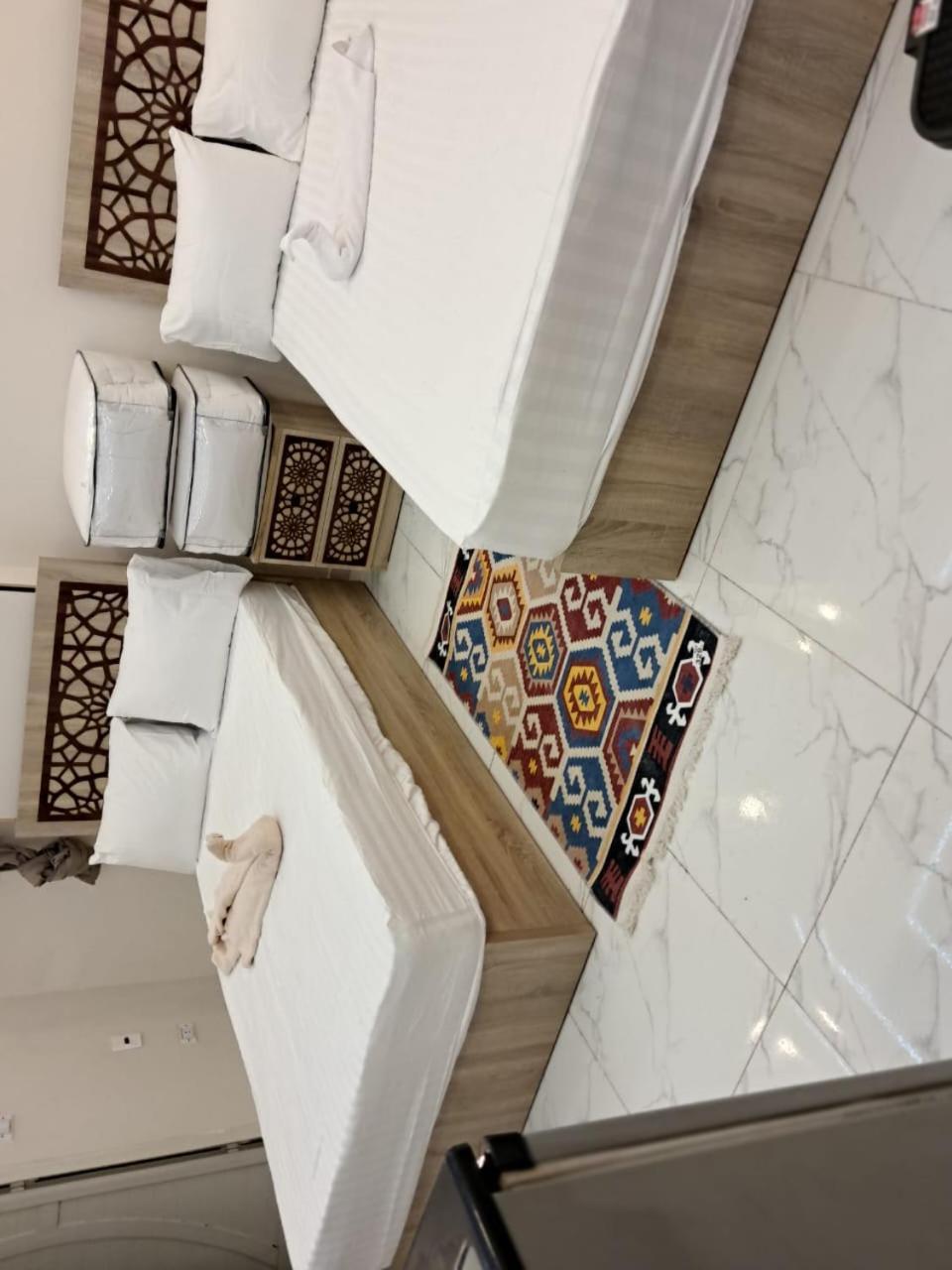 Pyramids East Inn Kafret el-Gabal Екстериор снимка